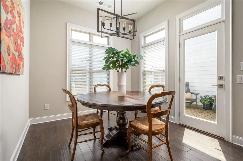 4143 Township Parkway, Atlanta, Georgia 30342, 3 Bedrooms Bedrooms, ,3 BathroomsBathrooms,Residential,Sold,4143 Township Parkway,7037145