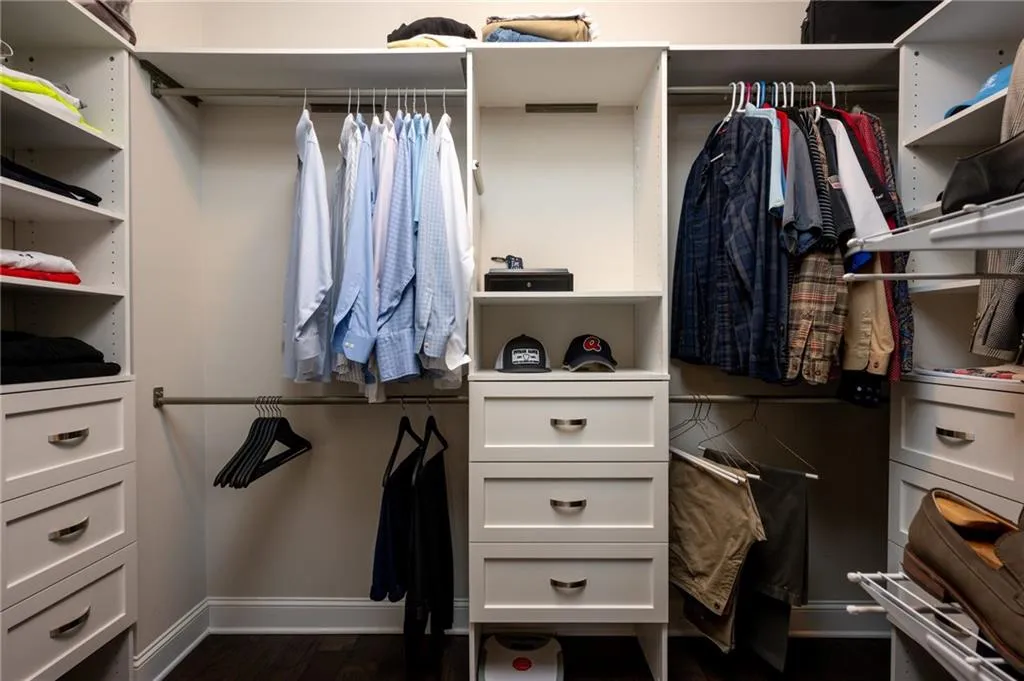 4143 Township Parkway, Atlanta, Georgia 30342, 3 Bedrooms Bedrooms, ,3 BathroomsBathrooms,Residential,Sold,4143 Township Parkway,7037145