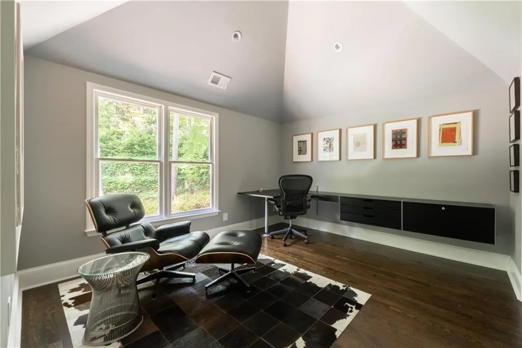 115 Jett Forest Court, Atlanta, Georgia 30327, 5 Bedrooms Bedrooms, ,4 BathroomsBathrooms,Residential,Sold,115 Jett Forest Court,6550311