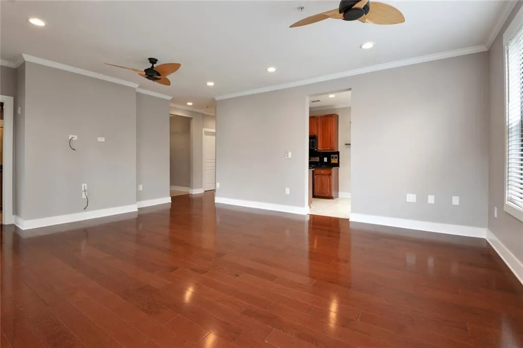 799 Hammond Drive Unit 202, Sandy Springs, Georgia 30328, 2 Bedrooms Bedrooms, ,2 BathroomsBathrooms,Residential,Sold,799 Hammond Drive Unit 202,6885750