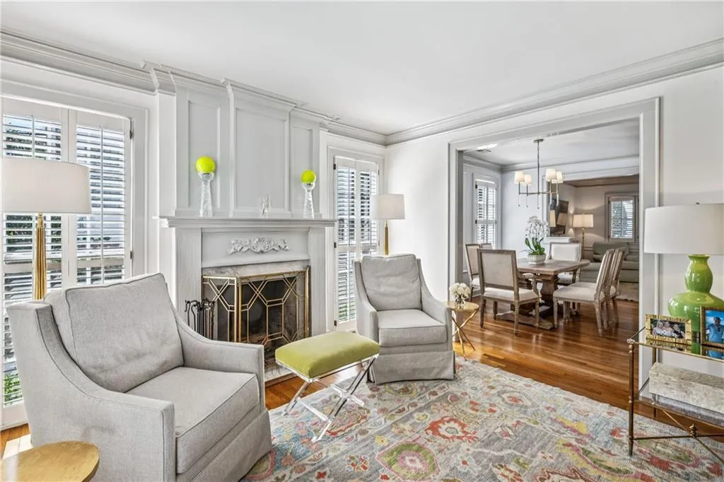 1828 Greystone Road Nw, Atlanta, Georgia 30318, 3 Bedrooms Bedrooms, ,2 BathroomsBathrooms,Residential,For Sale,1828 Greystone Road Nw,7670439