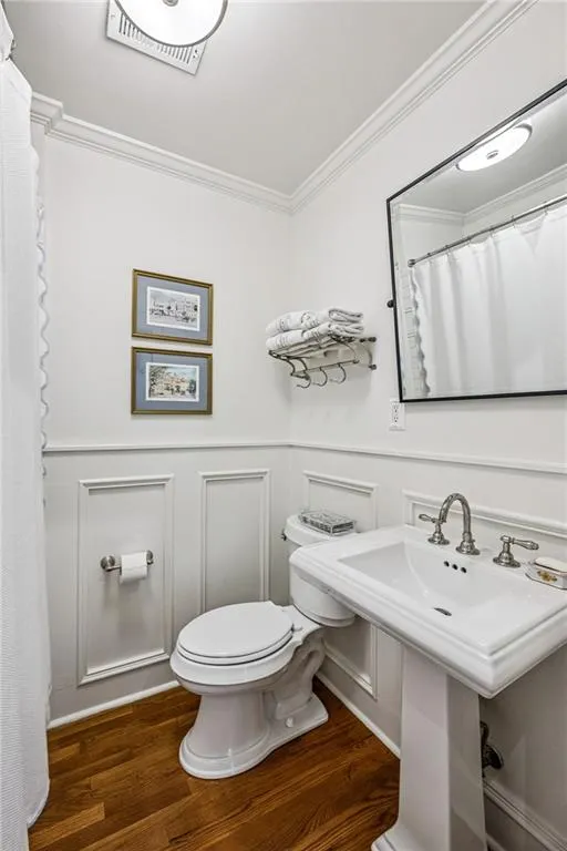 1828 Greystone Road Nw, Atlanta, Georgia 30318, 3 Bedrooms Bedrooms, ,2 BathroomsBathrooms,Residential,For Sale,1828 Greystone Road Nw,7670439