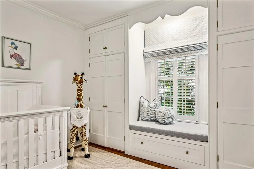 1828 Greystone Road Nw, Atlanta, Georgia 30318, 3 Bedrooms Bedrooms, ,2 BathroomsBathrooms,Residential,For Sale,1828 Greystone Road Nw,7670439