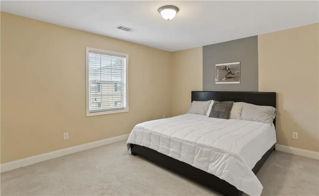 750 Dalrymple Road Unit O4, Sandy Springs, Georgia 30328, 3 Bedrooms Bedrooms, ,2 BathroomsBathrooms,Residential,Sold,750 Dalrymple Road Unit O4,6839295