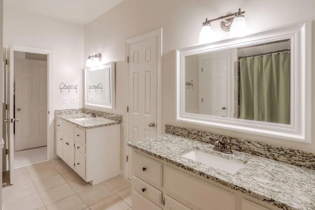 240 Quiet Water Lane, Sandy Springs, Georgia 30350, 5 Bedrooms Bedrooms, ,4 BathroomsBathrooms,Residential,Sold,240 Quiet Water Lane,6683884