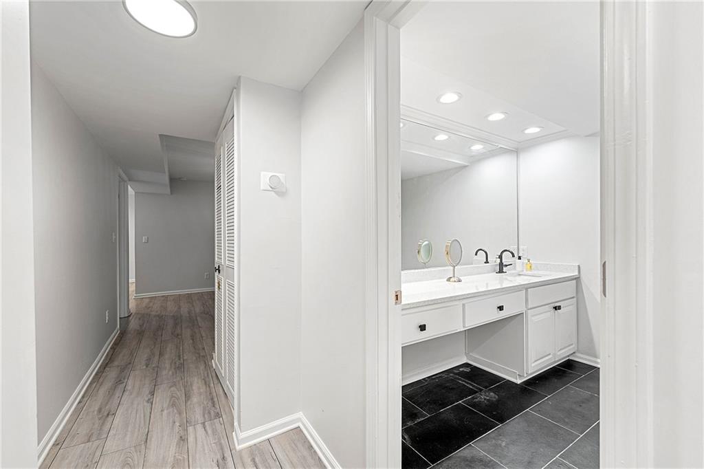 6851 Roswell Road Unit H22, Sandy Springs, Georgia 30328, 3 Bedrooms Bedrooms, ,2 BathroomsBathrooms,Residential,Sold,6851 Roswell Road Unit H22,7296191 6851 Roswell Road Unit H22, Sandy Springs, Georgia 30328, 3 Bedrooms Bedrooms, ,2 BathroomsBathrooms,Residential,Sold,6851 Roswell Road Unit H22,7296191