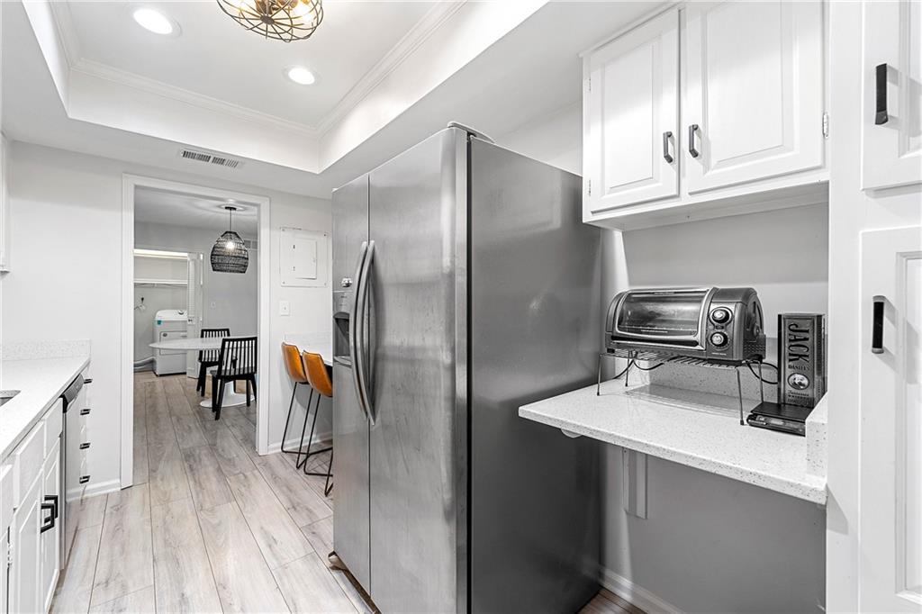 6851 Roswell Road Unit H22, Sandy Springs, Georgia 30328, 3 Bedrooms Bedrooms, ,2 BathroomsBathrooms,Residential,Sold,6851 Roswell Road Unit H22,7296191 6851 Roswell Road Unit H22, Sandy Springs, Georgia 30328, 3 Bedrooms Bedrooms, ,2 BathroomsBathrooms,Residential,Sold,6851 Roswell Road Unit H22,7296191