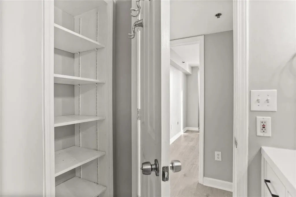 2870 Pharr Court South Nw Unit 2506, Atlanta, Georgia 30305, 2 Bedrooms Bedrooms, 0 ,2 BathroomsBathrooms,Residential,For Sale,2870 Pharr Court South Nw Unit 2506,7688512