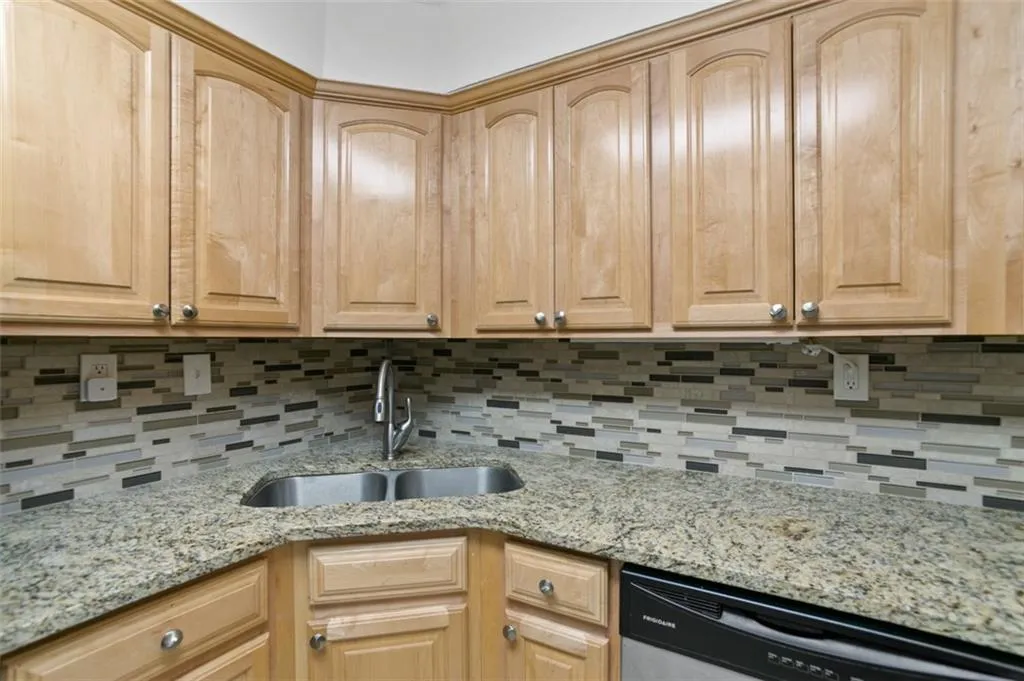 2870 Pharr Court South Nw Unit 2506, Atlanta, Georgia 30305, 2 Bedrooms Bedrooms, 0 ,2 BathroomsBathrooms,Residential,For Sale,2870 Pharr Court South Nw Unit 2506,7688512