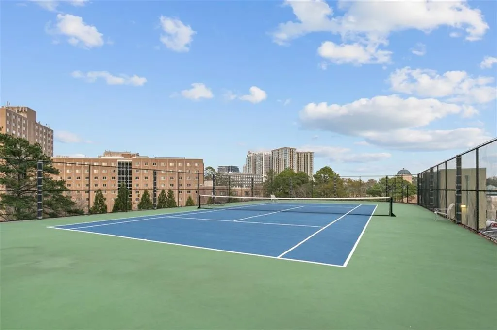 2870 Pharr Court South Nw Unit 2506, Atlanta, Georgia 30305, 2 Bedrooms Bedrooms, 0 ,2 BathroomsBathrooms,Residential,For Sale,2870 Pharr Court South Nw Unit 2506,7688512