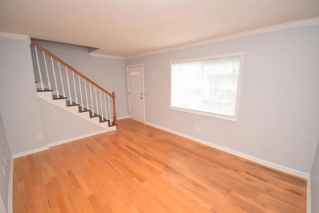 6940 Roswell Road Unit 6e, Sandy Springs, Georgia 30328, 2 Bedrooms Bedrooms, ,1 BathroomBathrooms,Residential,Sold,6940 Roswell Road Unit 6e,5972383