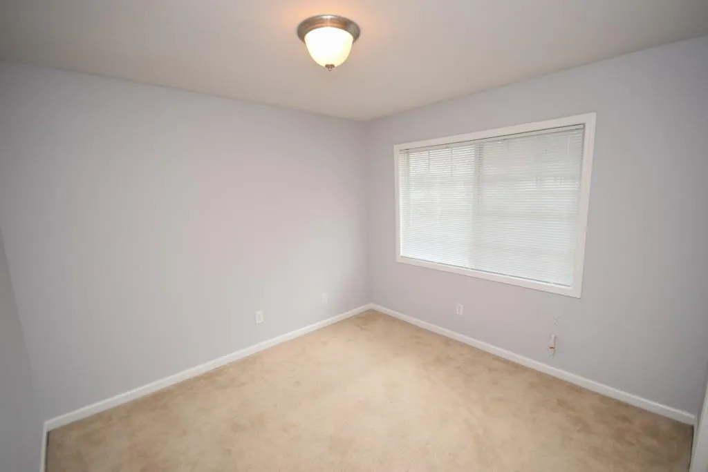 6940 Roswell Road Unit 6e, Sandy Springs, Georgia 30328, 2 Bedrooms Bedrooms, ,1 BathroomBathrooms,Residential,Sold,6940 Roswell Road Unit 6e,5972383