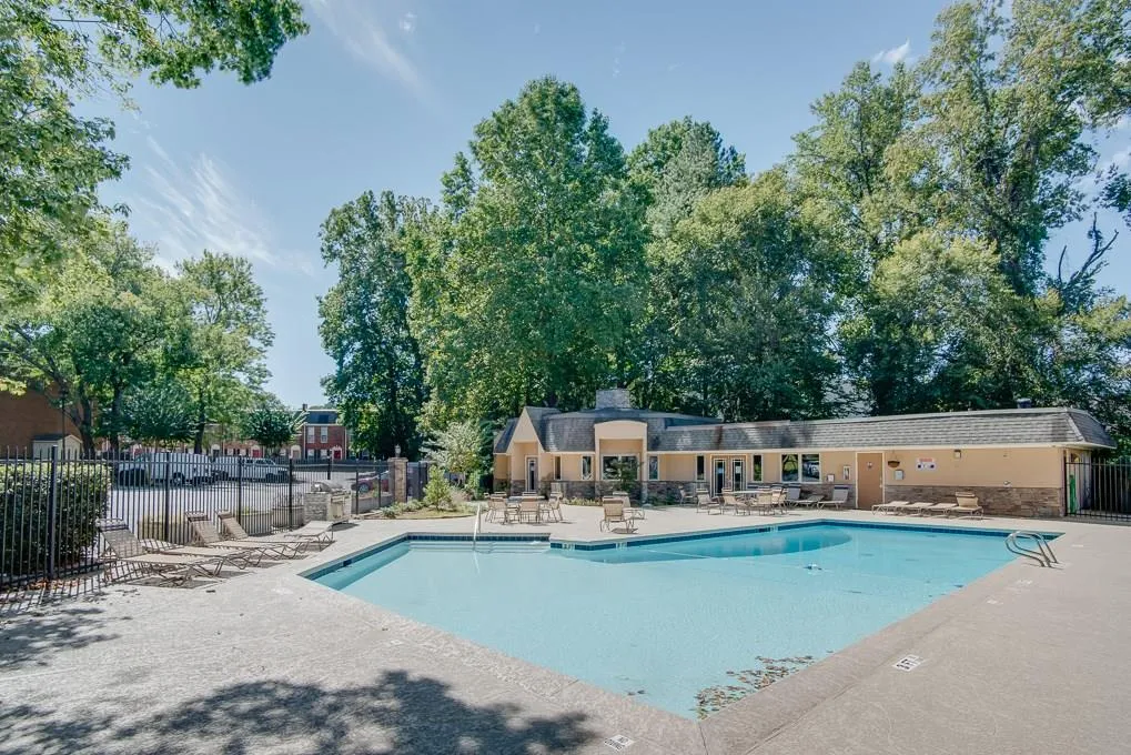 265 Winding River Drive Unit B, Sandy Springs, Georgia 30350, 2 Bedrooms Bedrooms, ,1 BathroomBathrooms,Residential,Sold,265 Winding River Drive Unit B,5917142