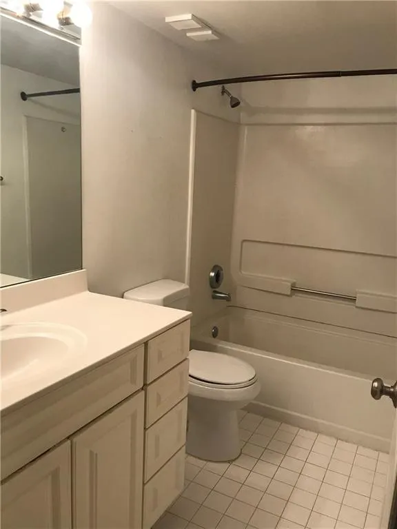 795 Hammond Drive Ne Unit 309, Atlanta, Georgia 30328, 1 Bedroom Bedrooms, ,1 BathroomBathrooms,Residential,Sold,795 Hammond Drive Ne Unit 309,5964194