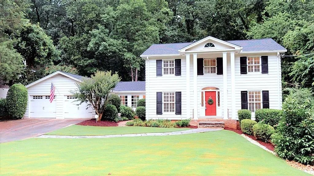 44 Brandon Ridge Drive Ne, Sandy Springs, Georgia 30328, 4 Bedrooms Bedrooms, ,3 BathroomsBathrooms,Residential,Sold,44 Brandon Ridge Drive Ne,6743676