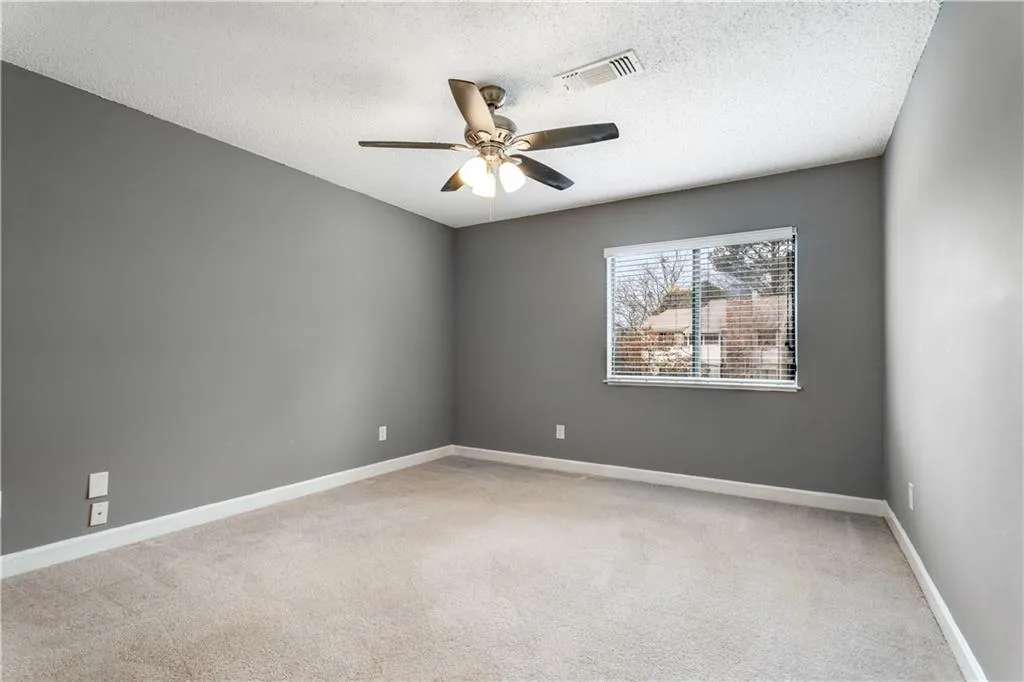 1403 Wingate Way, Sandy Springs, Georgia 30350, 1 Bedroom Bedrooms, ,1 BathroomBathrooms,Residential,Sold,1403 Wingate Way,7163687