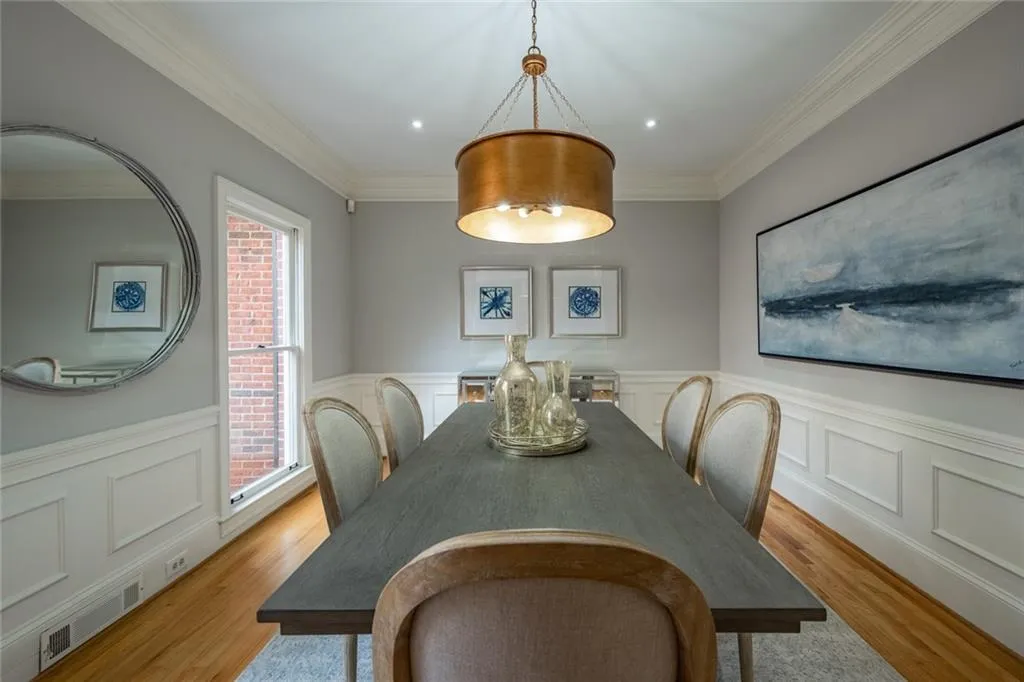 7690 Treeridge Court, Sandy Springs, Georgia 30350, 5 Bedrooms Bedrooms, ,4 BathroomsBathrooms,Residential,Sold,7690 Treeridge Court,6818952 7690 Treeridge Court, Sandy Springs, Georgia 30350, 5 Bedrooms Bedrooms, ,4 BathroomsBathrooms,Residential,Sold,7690 Treeridge Court,6818952