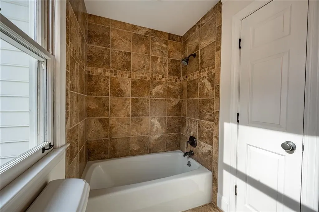 7690 Treeridge Court, Sandy Springs, Georgia 30350, 5 Bedrooms Bedrooms, ,4 BathroomsBathrooms,Residential,Sold,7690 Treeridge Court,6818952 7690 Treeridge Court, Sandy Springs, Georgia 30350, 5 Bedrooms Bedrooms, ,4 BathroomsBathrooms,Residential,Sold,7690 Treeridge Court,6818952