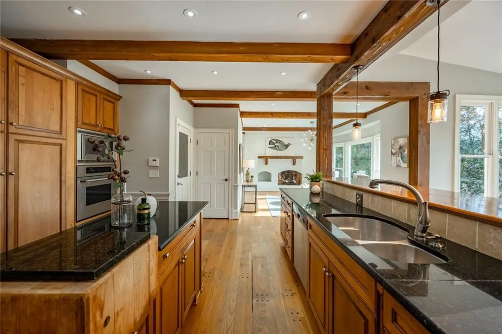 7690 Treeridge Court, Sandy Springs, Georgia 30350, 5 Bedrooms Bedrooms, ,4 BathroomsBathrooms,Residential,Sold,7690 Treeridge Court,6818952 7690 Treeridge Court, Sandy Springs, Georgia 30350, 5 Bedrooms Bedrooms, ,4 BathroomsBathrooms,Residential,Sold,7690 Treeridge Court,6818952