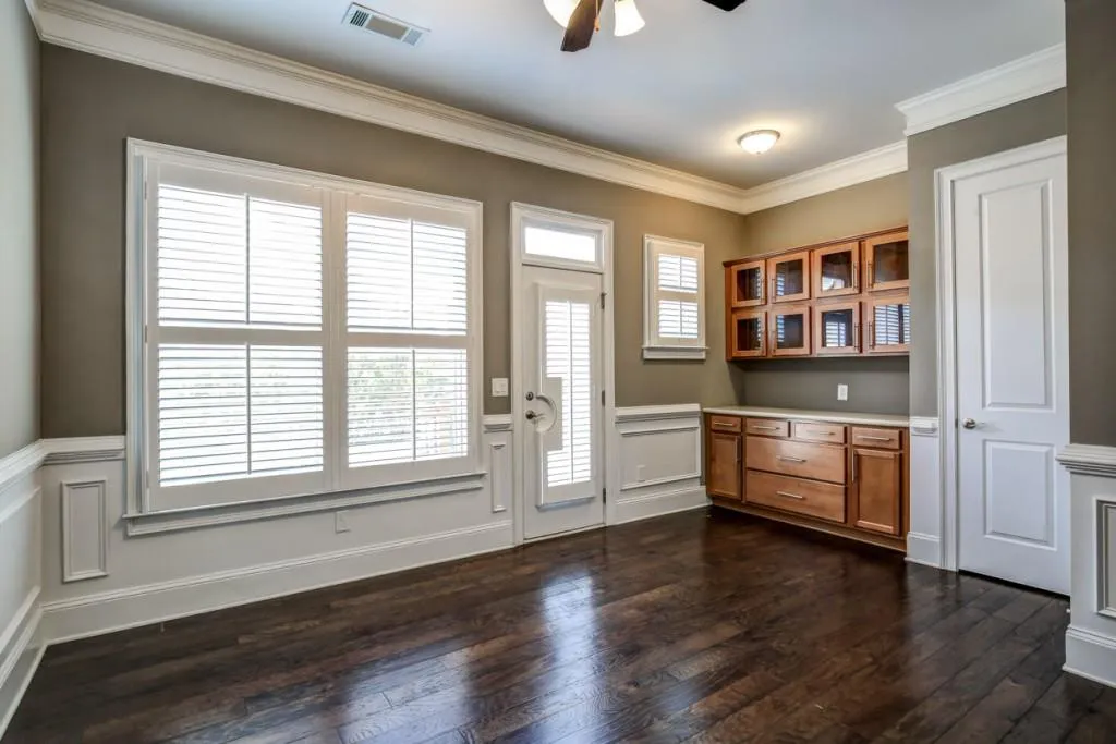 307 Alderwood Lane Unit 307, Sandy Springs, Georgia 30328, 3 Bedrooms Bedrooms, ,3 BathroomsBathrooms,Residential,Sold,307 Alderwood Lane Unit 307,5864301