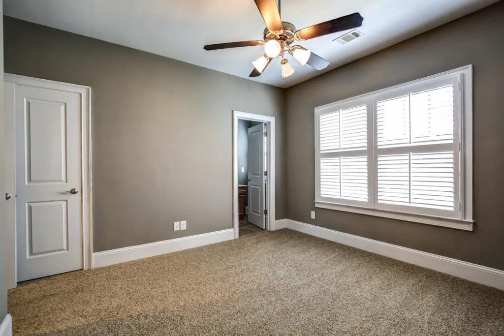 307 Alderwood Lane Unit 307, Sandy Springs, Georgia 30328, 3 Bedrooms Bedrooms, ,3 BathroomsBathrooms,Residential,Sold,307 Alderwood Lane Unit 307,5864301