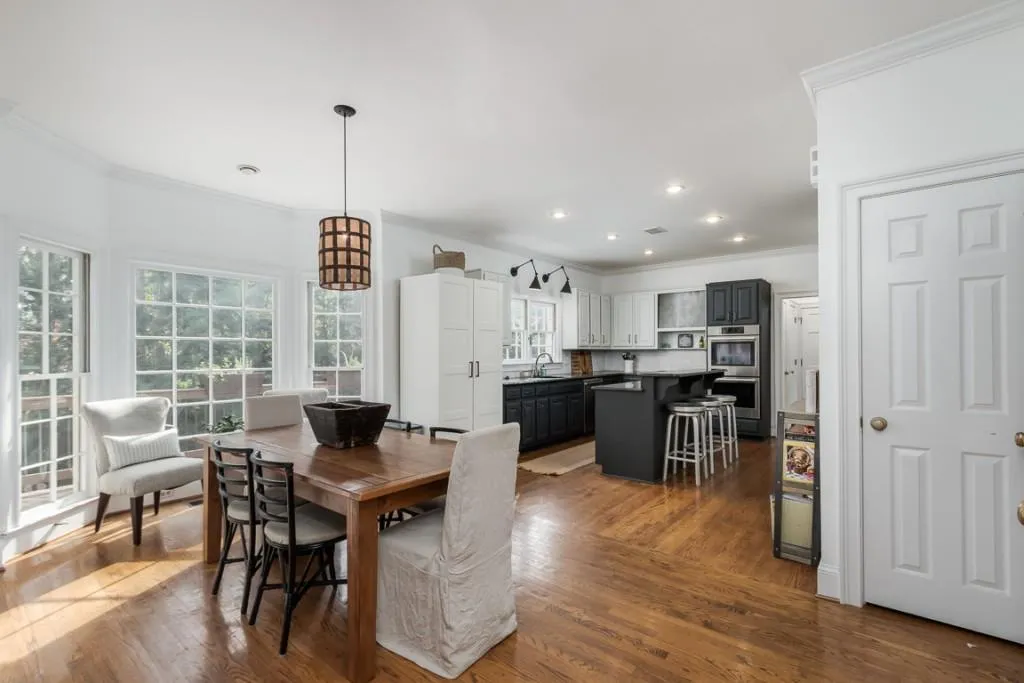 140 Landseer Way, Sandy Springs, Georgia 30350, 5 Bedrooms Bedrooms, ,3 BathroomsBathrooms,Residential,Sold,140 Landseer Way,6817777