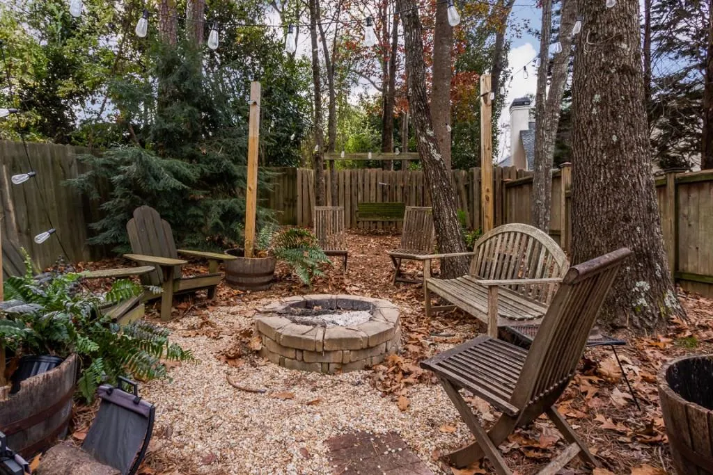 140 Landseer Way, Sandy Springs, Georgia 30350, 5 Bedrooms Bedrooms, ,3 BathroomsBathrooms,Residential,Sold,140 Landseer Way,6817777