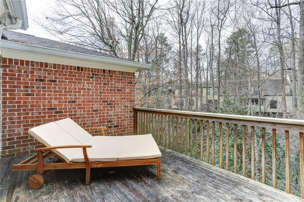 5964 Reddington Way, Atlanta, Georgia 30328, 3 Bedrooms Bedrooms, ,3 BathroomsBathrooms,Residential,Sold,5964 Reddington Way,7007748