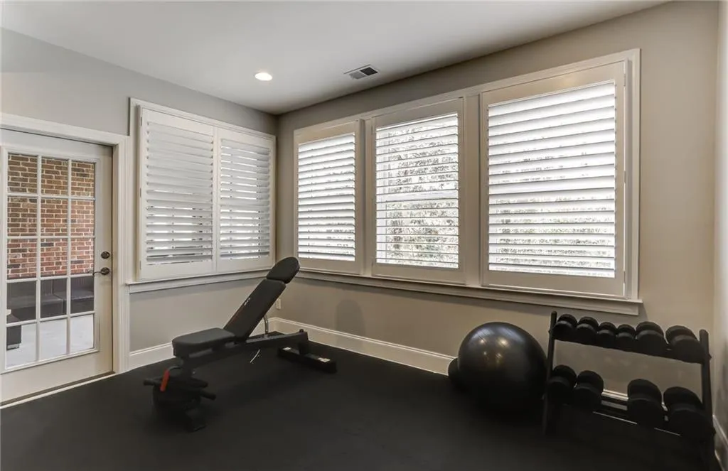 5964 Reddington Way, Atlanta, Georgia 30328, 3 Bedrooms Bedrooms, ,3 BathroomsBathrooms,Residential,Sold,5964 Reddington Way,7007748