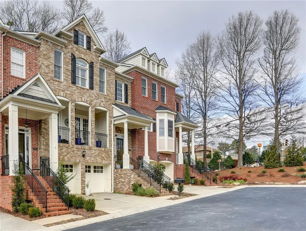 5964 Reddington Way, Atlanta, Georgia 30328, 3 Bedrooms Bedrooms, ,3 BathroomsBathrooms,Residential,Sold,5964 Reddington Way,7007748