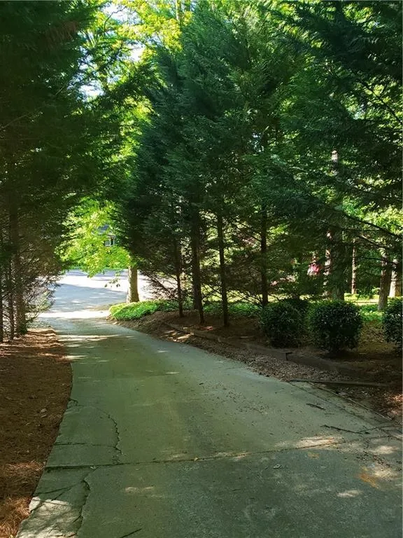 845 Starlight Circle, Atlanta, Georgia 30342, 3 Bedrooms Bedrooms, ,3 BathroomsBathrooms,Residential,Sold,845 Starlight Circle,6907222