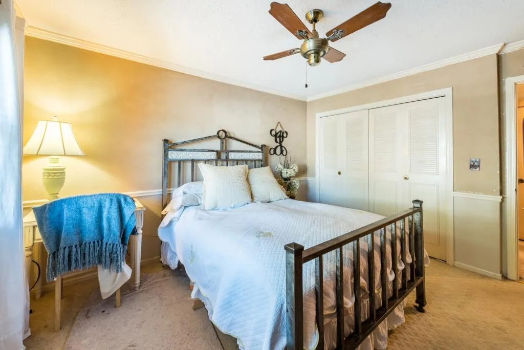 6851 Roswell Road Ne Unit D19, Sandy Springs, Georgia 30328, 3 Bedrooms Bedrooms, ,2 BathroomsBathrooms,Residential,Sold,6851 Roswell Road Ne Unit D19,5903821