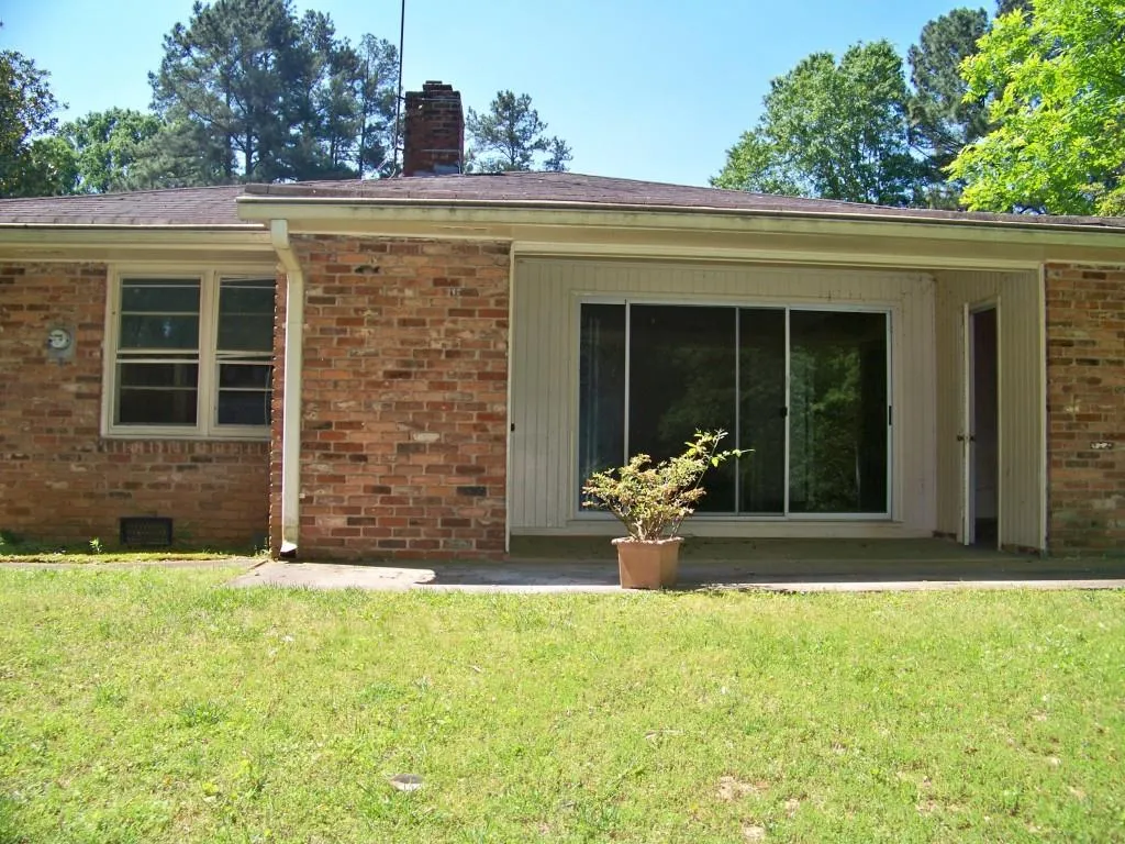 752 Starlight Court, Atlanta, Georgia 30342, 3 Bedrooms Bedrooms, ,2 BathroomsBathrooms,Residential,Sold,752 Starlight Court,5619361