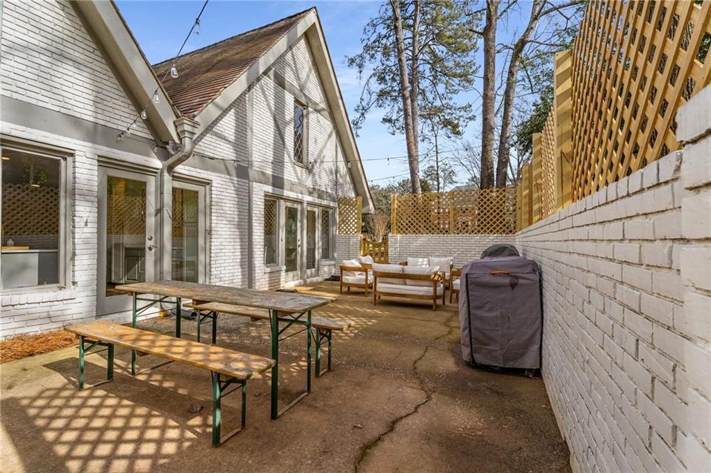 400 Breakwater Ridge, Sandy Springs, Georgia 30328, 5 Bedrooms Bedrooms, ,3 BathroomsBathrooms,Residential,Sold,400 Breakwater Ridge,7325226