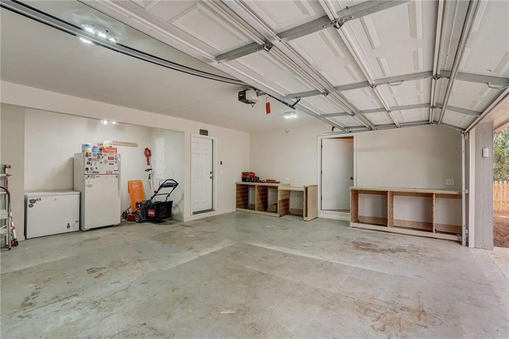 400 Breakwater Ridge, Sandy Springs, Georgia 30328, 5 Bedrooms Bedrooms, ,3 BathroomsBathrooms,Residential,Sold,400 Breakwater Ridge,7325226