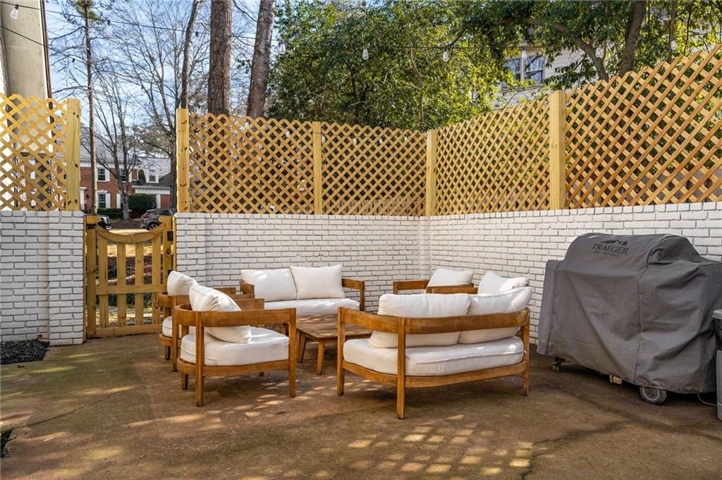 400 Breakwater Ridge, Sandy Springs, Georgia 30328, 5 Bedrooms Bedrooms, ,3 BathroomsBathrooms,Residential,Sold,400 Breakwater Ridge,7325226