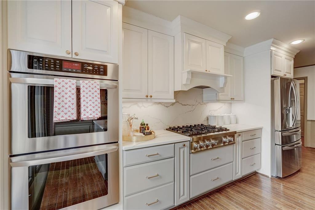 400 Breakwater Ridge, Sandy Springs, Georgia 30328, 5 Bedrooms Bedrooms, ,3 BathroomsBathrooms,Residential,Sold,400 Breakwater Ridge,7325226