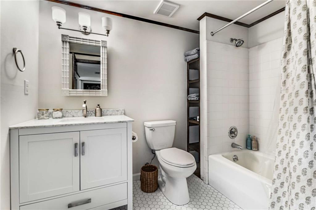 400 Breakwater Ridge, Sandy Springs, Georgia 30328, 5 Bedrooms Bedrooms, ,3 BathroomsBathrooms,Residential,Sold,400 Breakwater Ridge,7325226