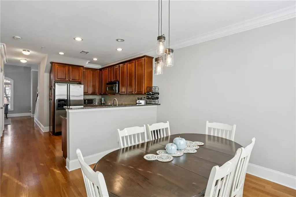 189 Le Gran Court Unit 44, Atlanta, Georgia 30328, 2 Bedrooms Bedrooms, ,2 BathroomsBathrooms,Residential,For Sale,189 Le Gran Court Unit 44,7741261