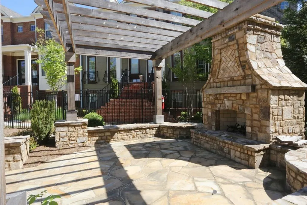 457 Alderwood Street, Sandy Springs, Georgia 30328, 3 Bedrooms Bedrooms, ,3 BathroomsBathrooms,Residential,Sold,457 Alderwood Street,6528027