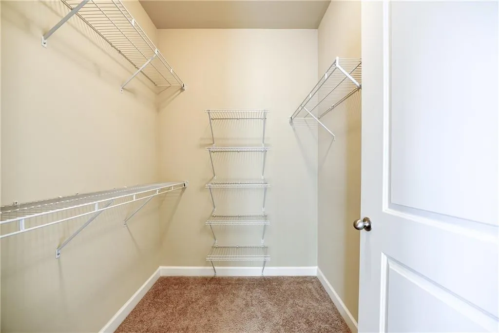 7265 Glisten Avenue Unit 111, Sandy Springs, Georgia 30328, 1 Bedroom Bedrooms, ,1 BathroomBathrooms,Residential,Sold,7265 Glisten Avenue Unit 111,7081868