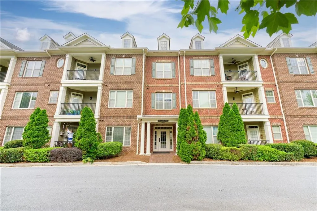 7265 Glisten Avenue Unit 111, Sandy Springs, Georgia 30328, 1 Bedroom Bedrooms, ,1 BathroomBathrooms,Residential,Sold,7265 Glisten Avenue Unit 111,7081868