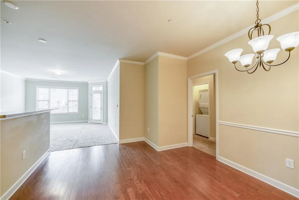 7265 Glisten Avenue Unit 111, Sandy Springs, Georgia 30328, 1 Bedroom Bedrooms, ,1 BathroomBathrooms,Residential,Sold,7265 Glisten Avenue Unit 111,7081868