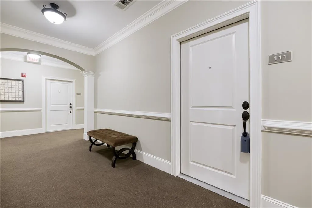 7265 Glisten Avenue Unit 111, Sandy Springs, Georgia 30328, 1 Bedroom Bedrooms, ,1 BathroomBathrooms,Residential,Sold,7265 Glisten Avenue Unit 111,7081868