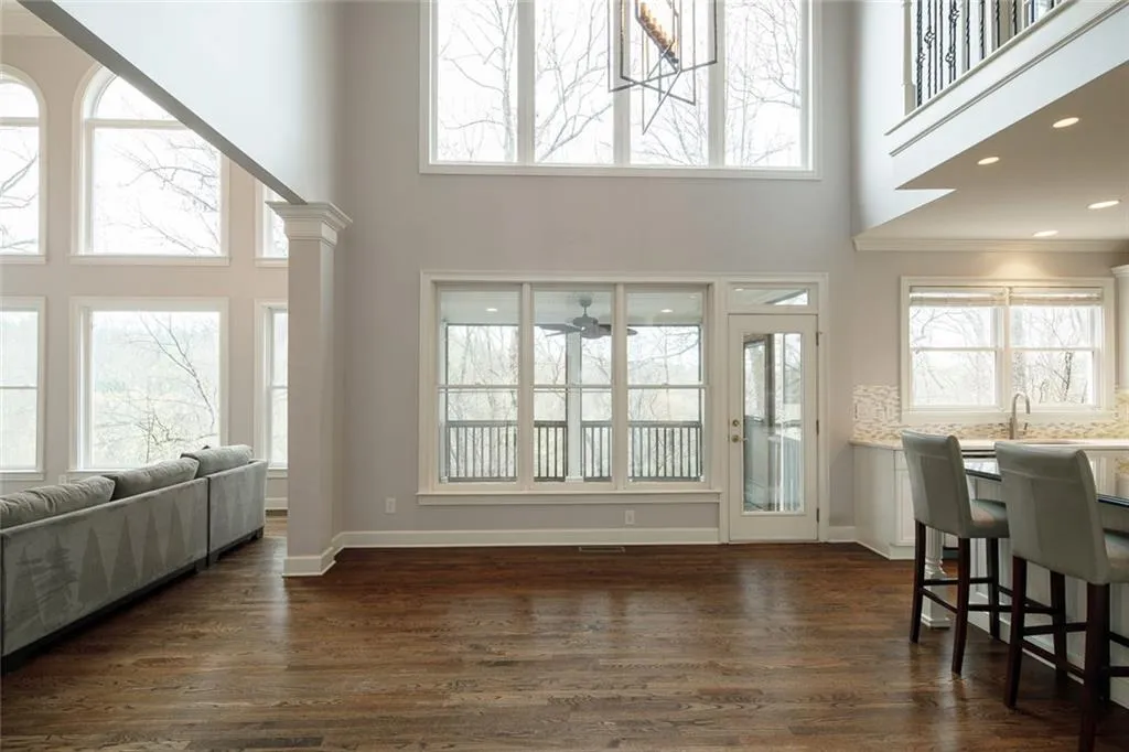 225 Trowbridge Road, Sandy Springs, Georgia 30350, 5 Bedrooms Bedrooms, ,4 BathroomsBathrooms,Residential,Sold,225 Trowbridge Road,6700947