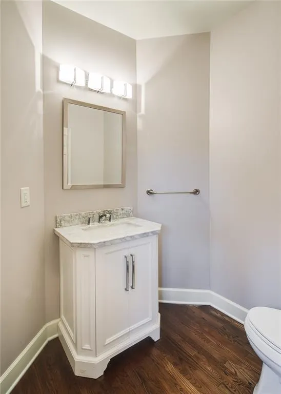225 Trowbridge Road, Sandy Springs, Georgia 30350, 5 Bedrooms Bedrooms, ,4 BathroomsBathrooms,Residential,Sold,225 Trowbridge Road,6700947