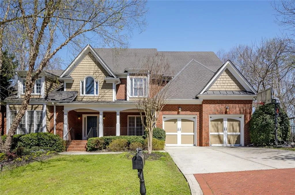 225 Trowbridge Road, Sandy Springs, Georgia 30350, 5 Bedrooms Bedrooms, ,4 BathroomsBathrooms,Residential,Sold,225 Trowbridge Road,6700947