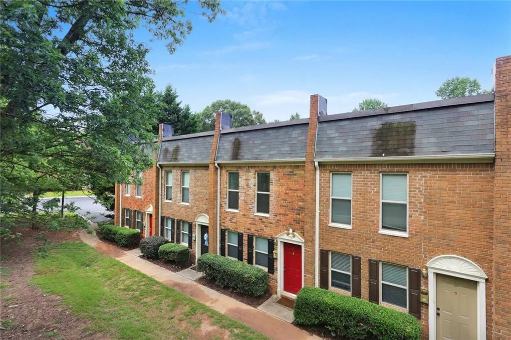 235 Winding River Drive Unit C, Atlanta, Georgia 30350, 2 Bedrooms Bedrooms, ,1 BathroomBathrooms,Residential,Sold,235 Winding River Drive Unit C,5867677