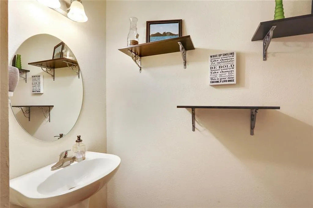 235 Winding River Drive Unit C, Atlanta, Georgia 30350, 2 Bedrooms Bedrooms, ,1 BathroomBathrooms,Residential,Sold,235 Winding River Drive Unit C,5867677