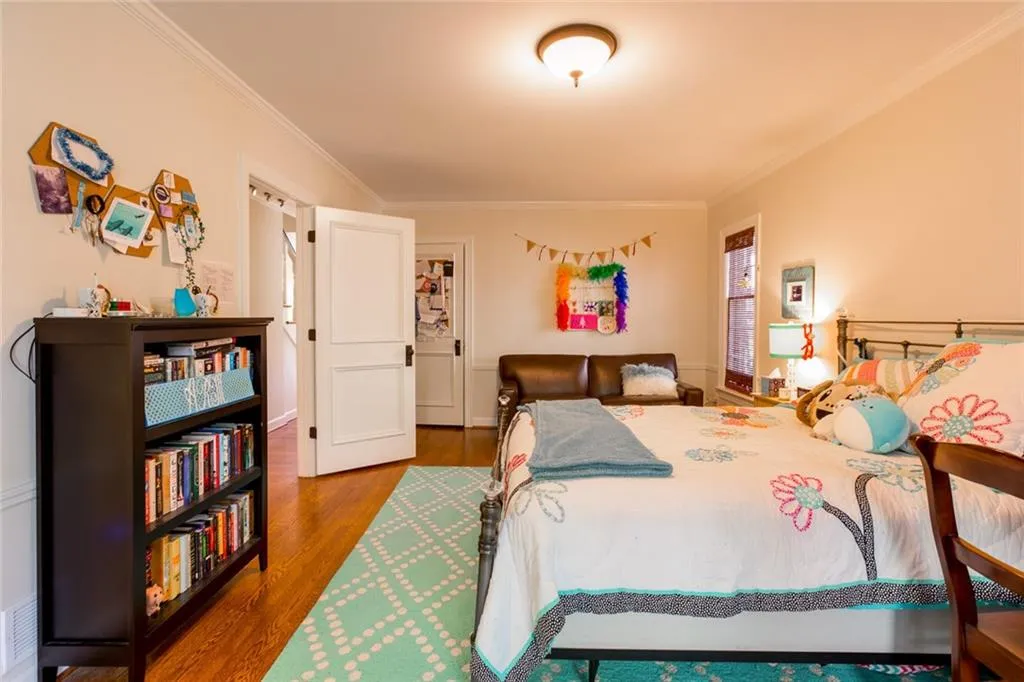 4765 Lafayette Avenue Nw, Atlanta, Georgia 30327, 5 Bedrooms Bedrooms, ,3 BathroomsBathrooms,Residential,Sold,4765 Lafayette Avenue Nw,5963507